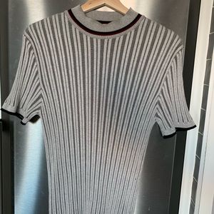 Men’s short-sleeve plaited turtle neck sweater